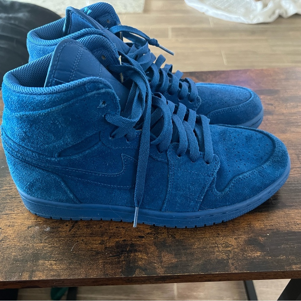 Air Jordan High Blue Suede Mid